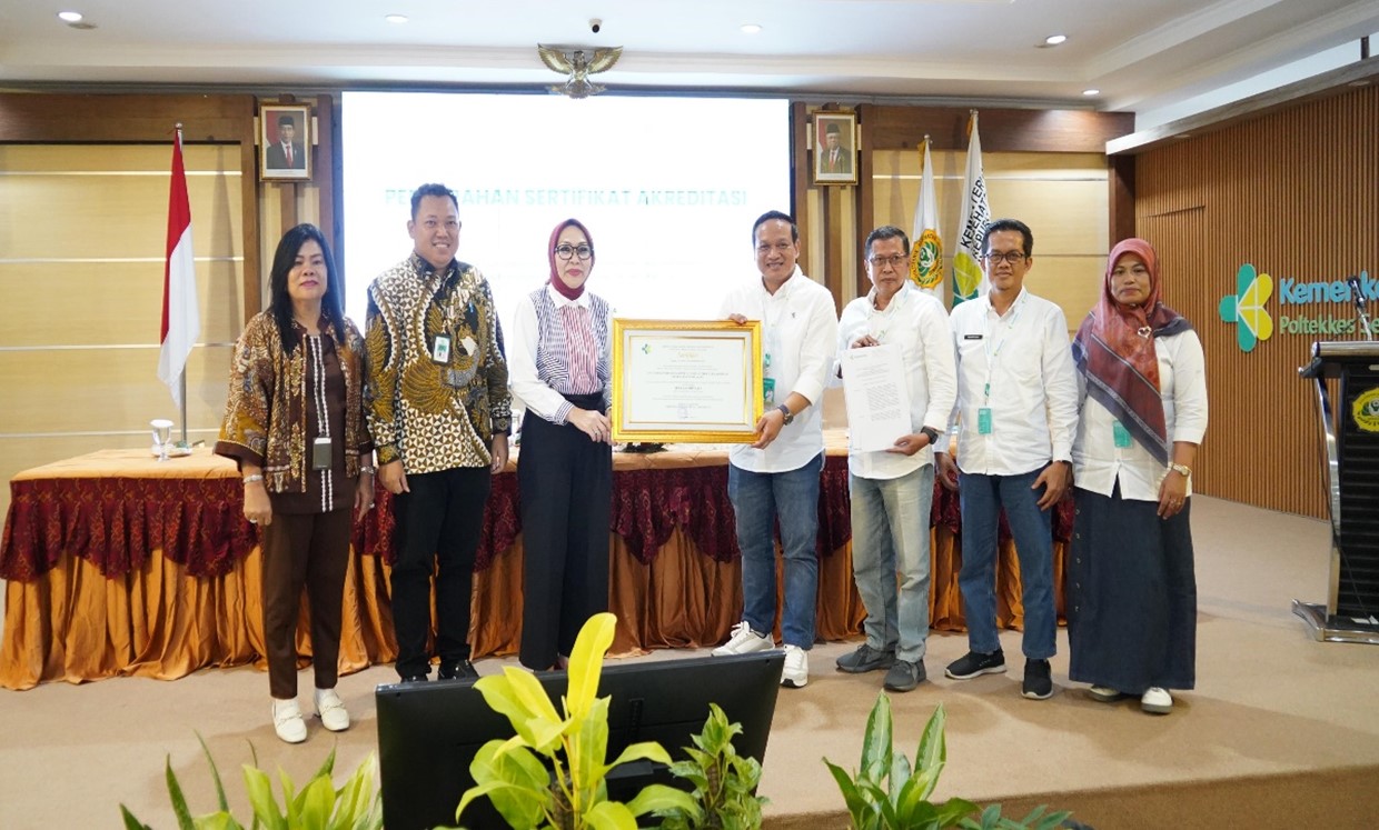 Poltekkes Kemenkes Semarang Raih Akreditasi A Unit Peningkatan Sumber Daya Manusia Kesehatan (UPK SDM KES)